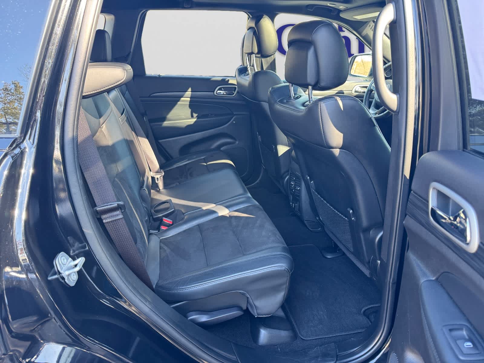 used 2021 Jeep Grand Cherokee car, priced at $25,000