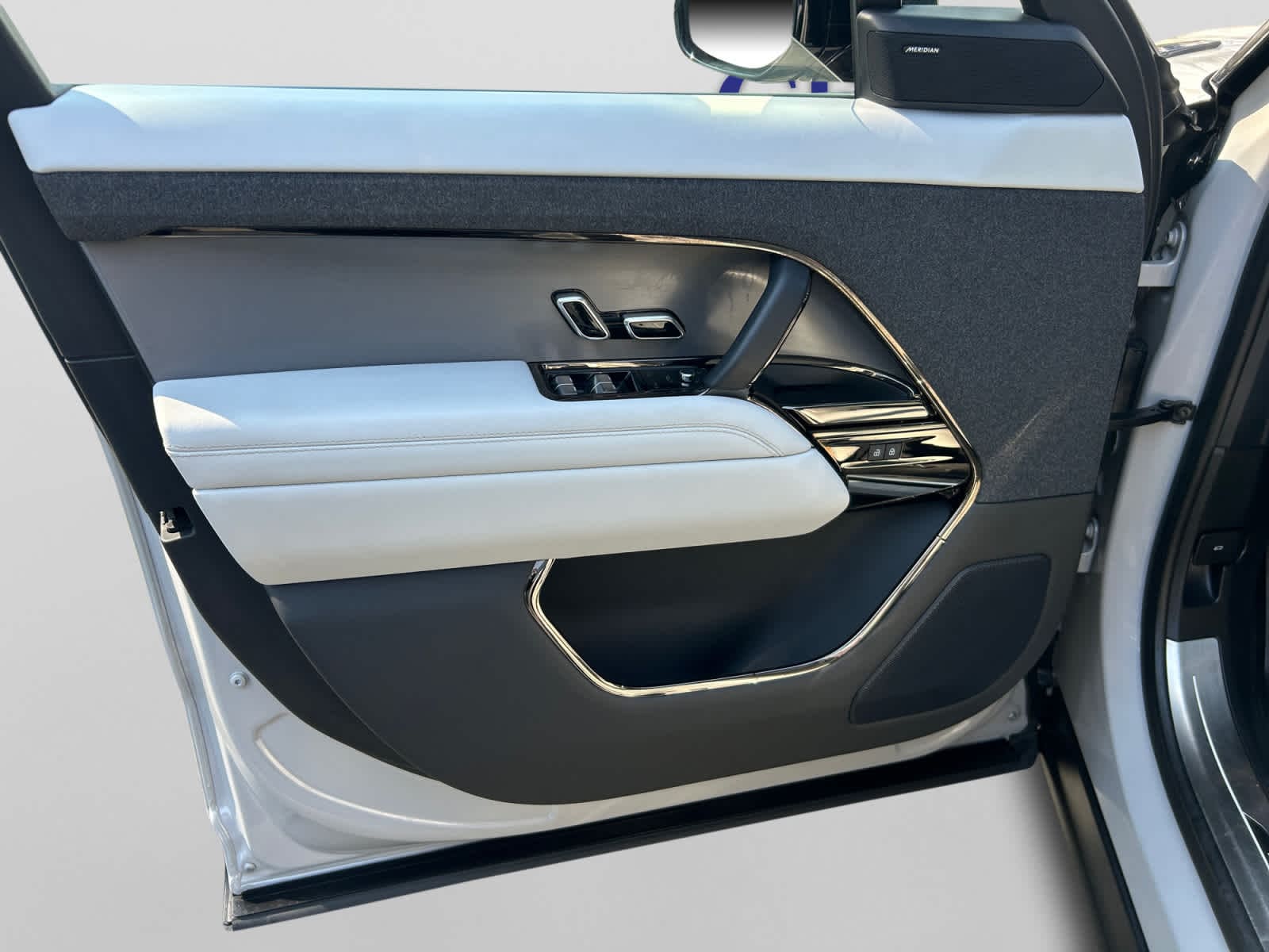 used 2023 Land Rover Range Rover Sport car, priced at $64,000