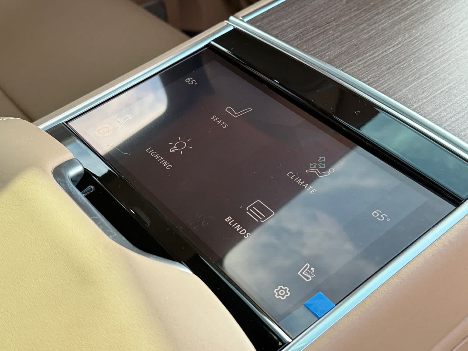 new 2026 Land Rover Range Rover car, priced at $195,060