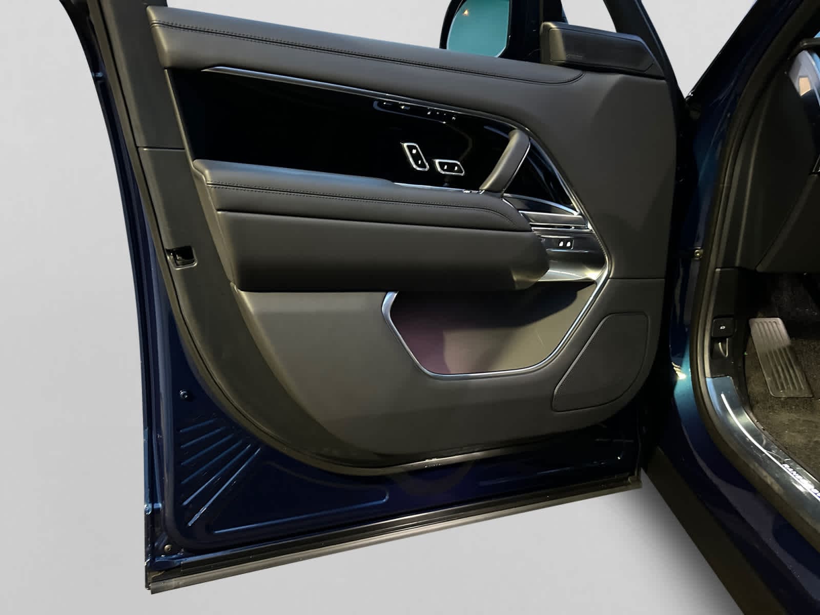 new 2026 Land Rover Range Rover car, priced at $146,320