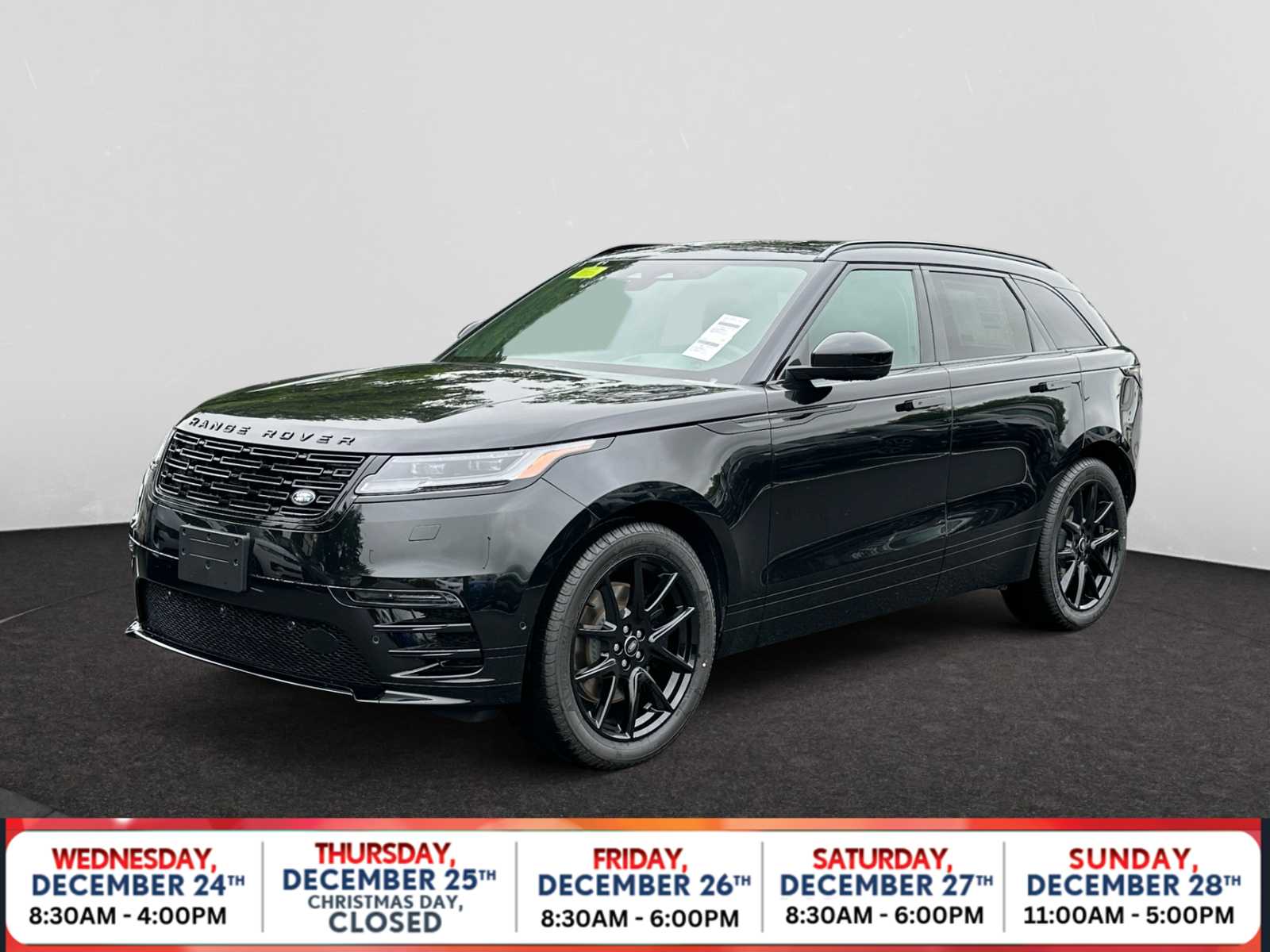 2026 Land Rover Range Rover Velar Dynamic SE's photo