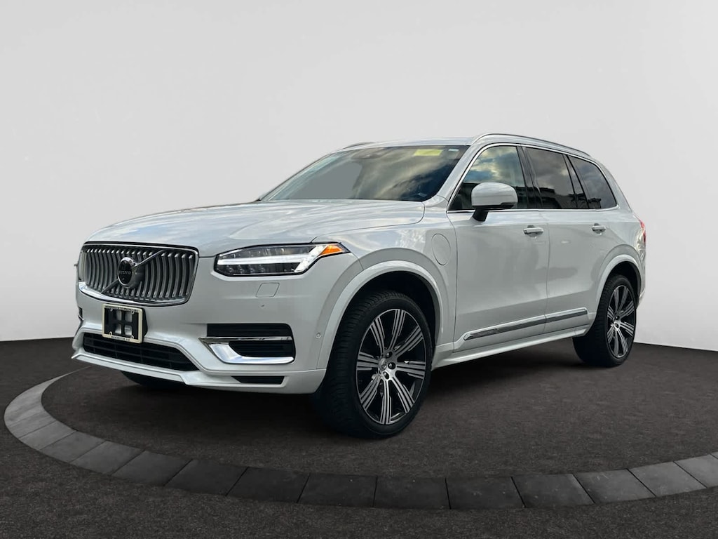 Used 2022 Volvo XC90 Recharge Plug-In Hybrid eAWD Inscription 7 Seater SUV