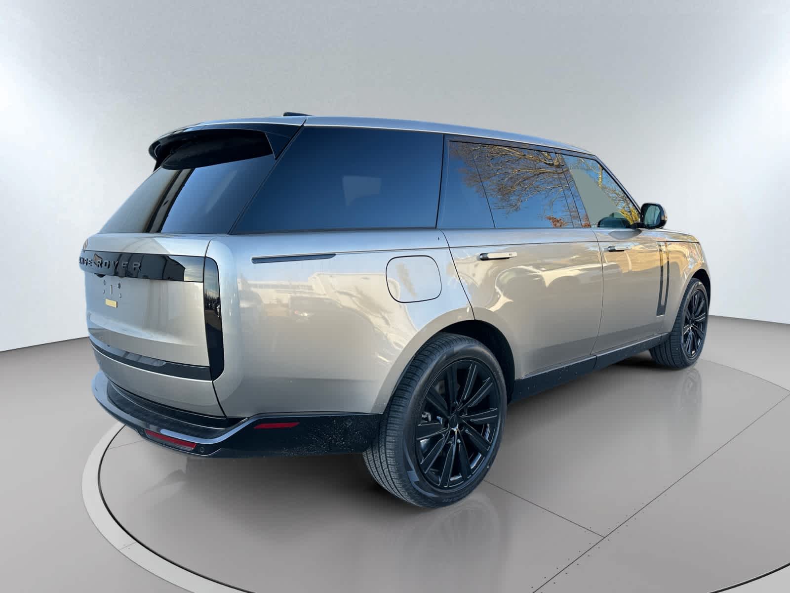 2026 Land Rover Range Rover SE - Photo 6