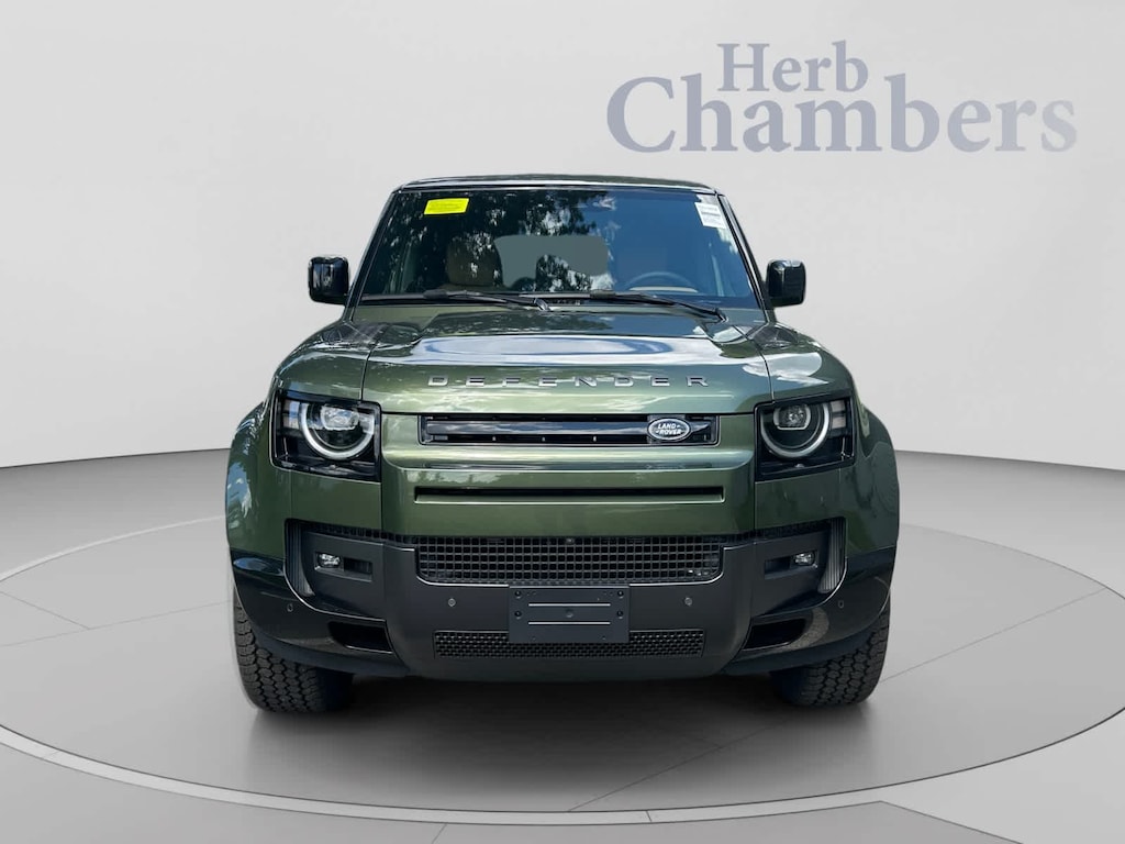 New 2026 Land Rover Defender 130 X-Dynamic SE SUV