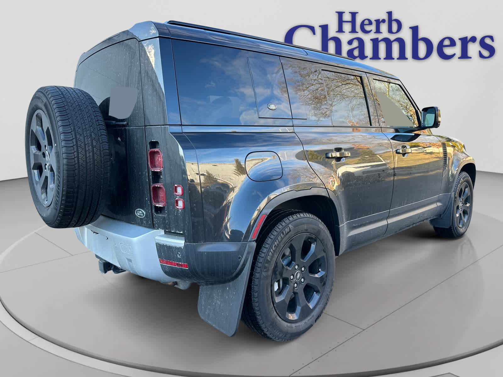 used 2021 Land Rover Defender 110 car, priced at $45,200