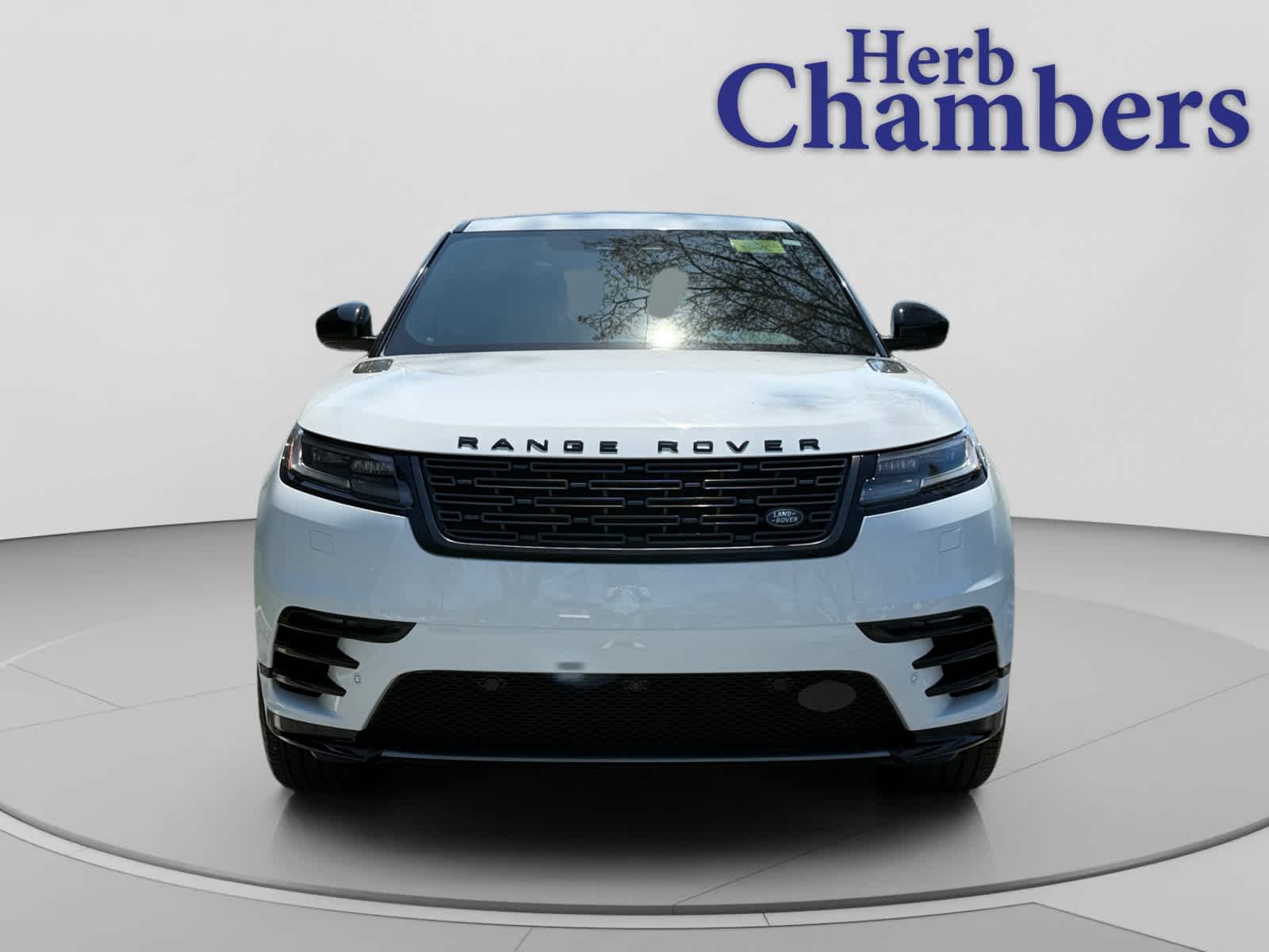 used 2025 Land Rover Range Rover Velar car, priced at $43,444