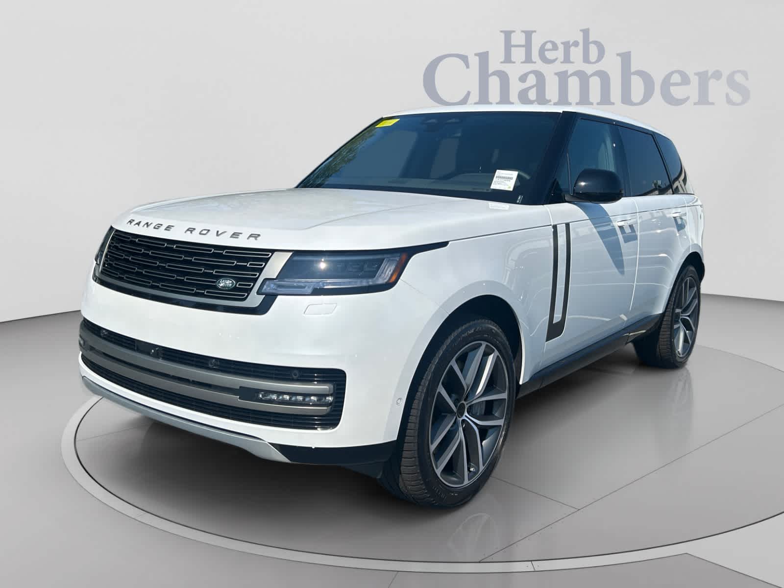 2026 Land Rover Range Rover SE SWB SUV