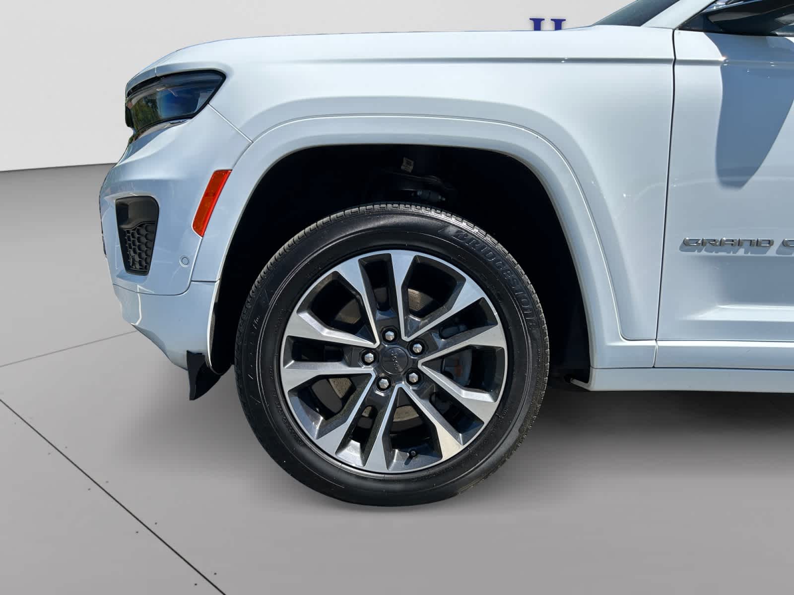 used 2023 Jeep Grand Cherokee car, priced at $36,427