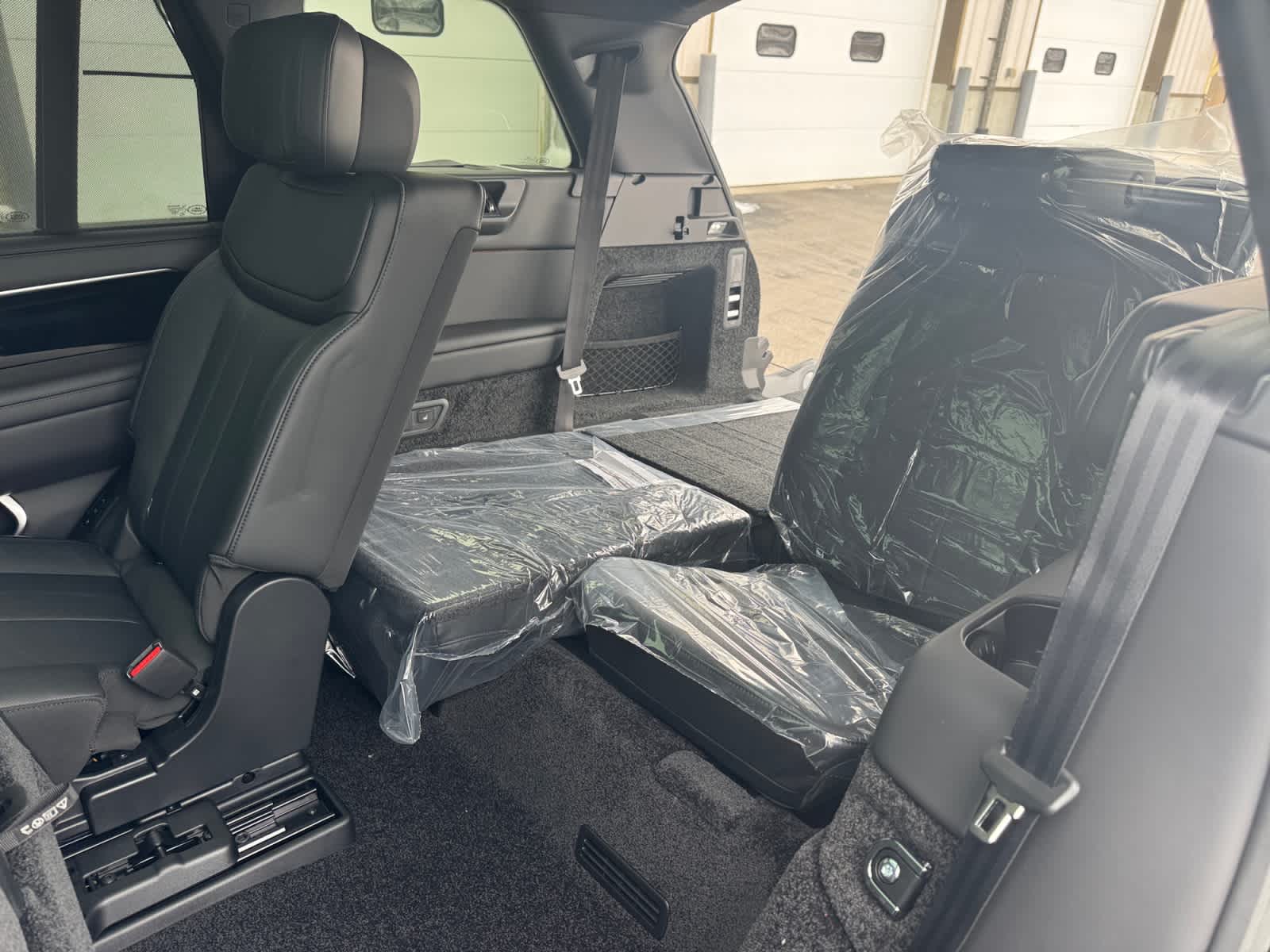 new 2026 Land Rover Range Rover car, priced at $184,985