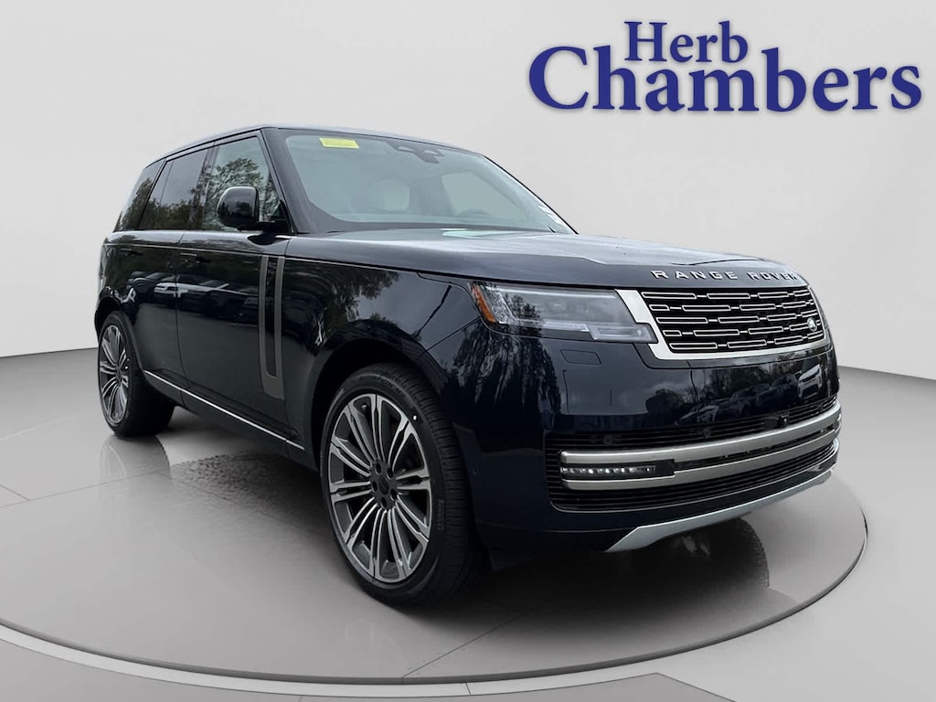 New 2026 Land Rover Range Rover SE SWB SUV