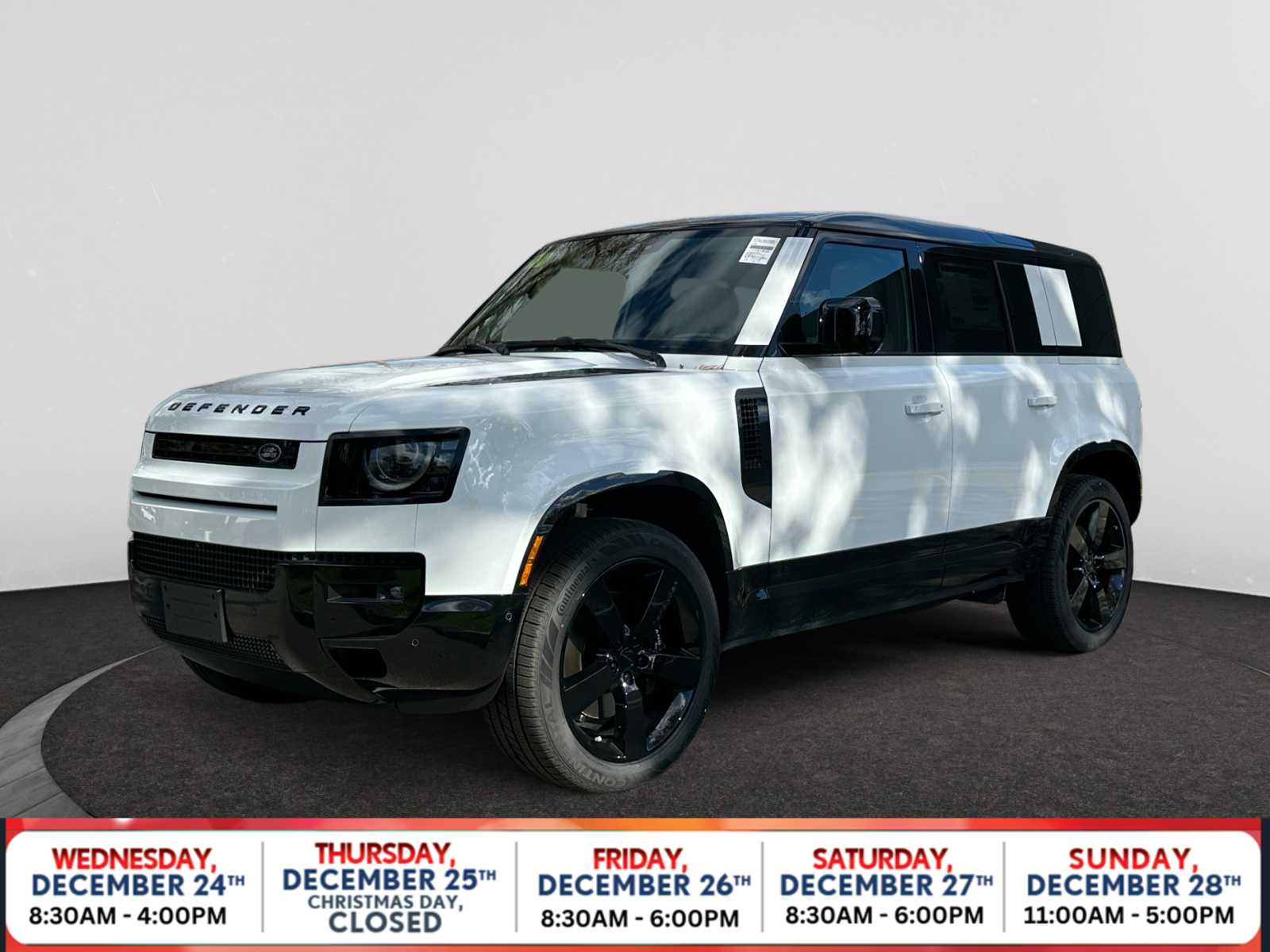 2026 Land Rover Defender V8's photo