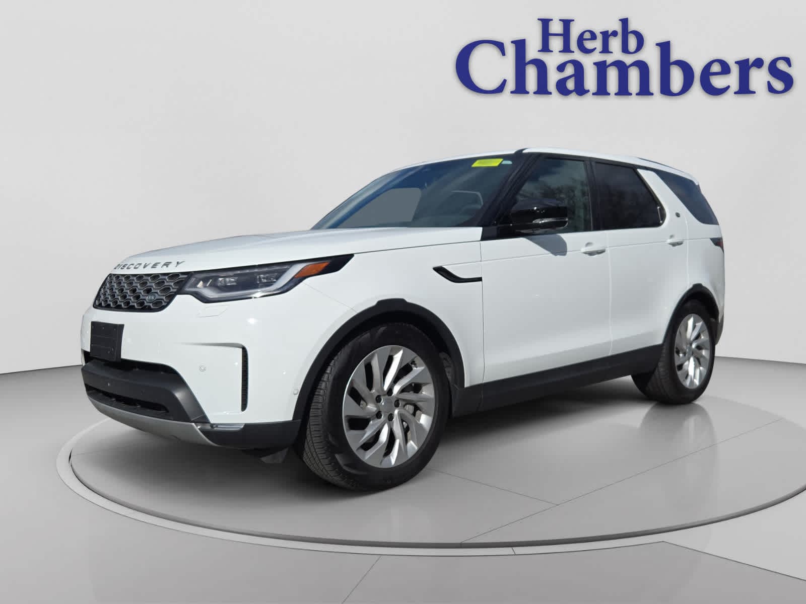 2025 Land Rover Discovery P300 S AWD