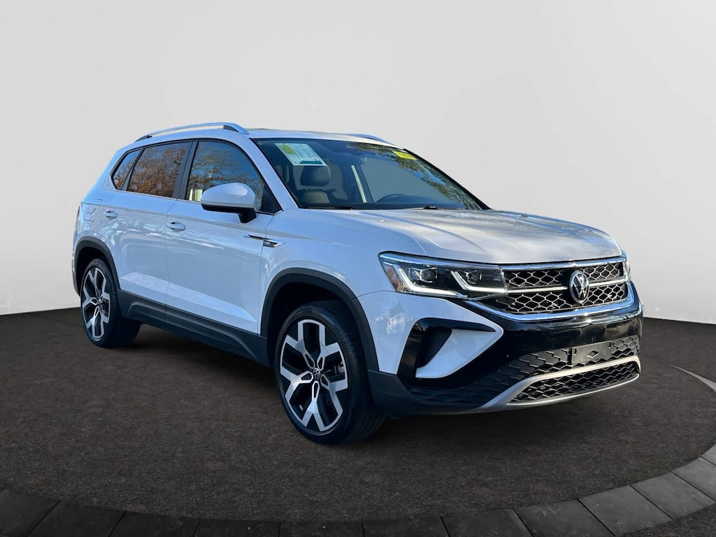 Used 2022 Volkswagen Taos 1.5T SEL 4MOTION SUV