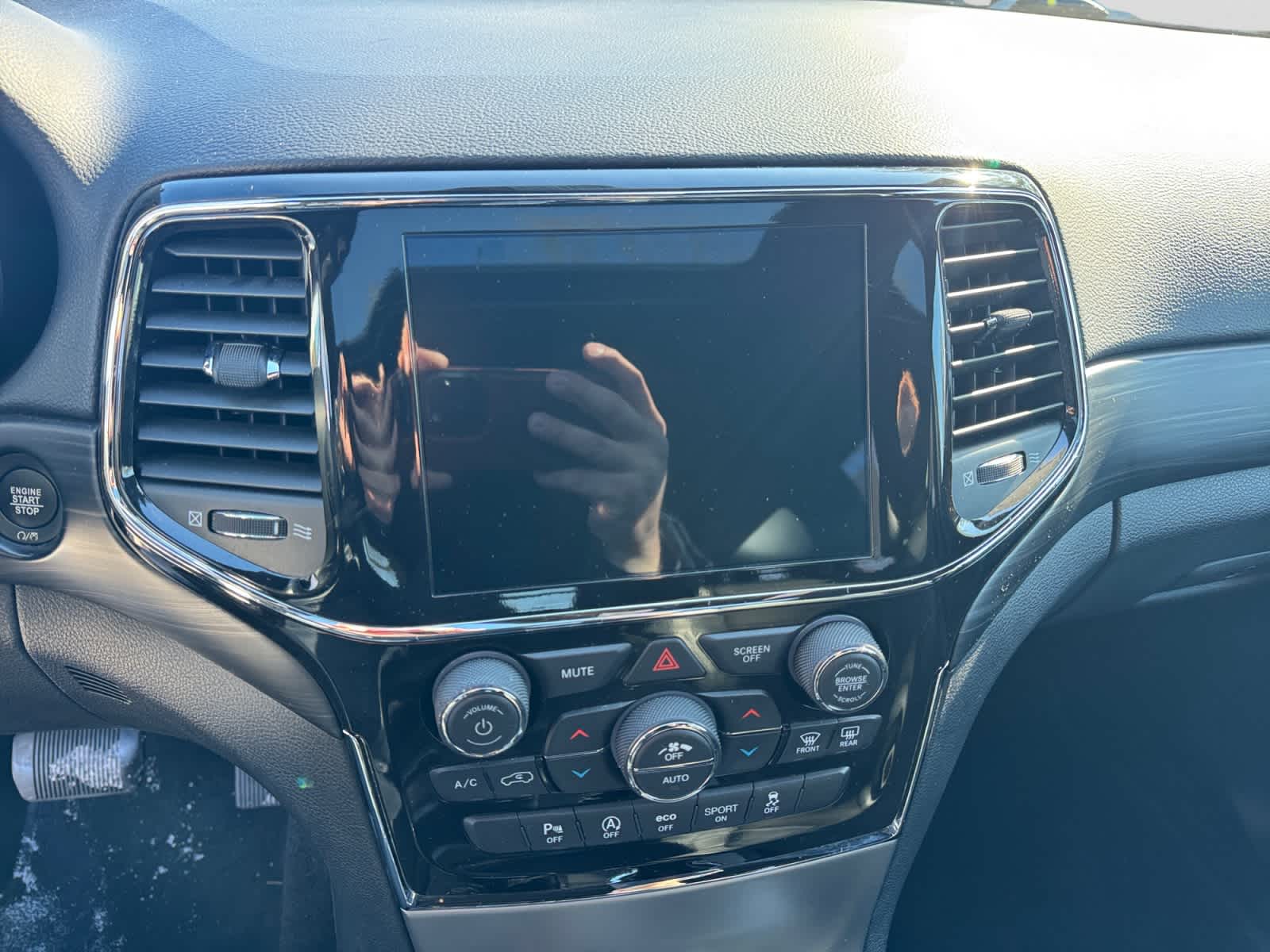 used 2021 Jeep Grand Cherokee car, priced at $25,000