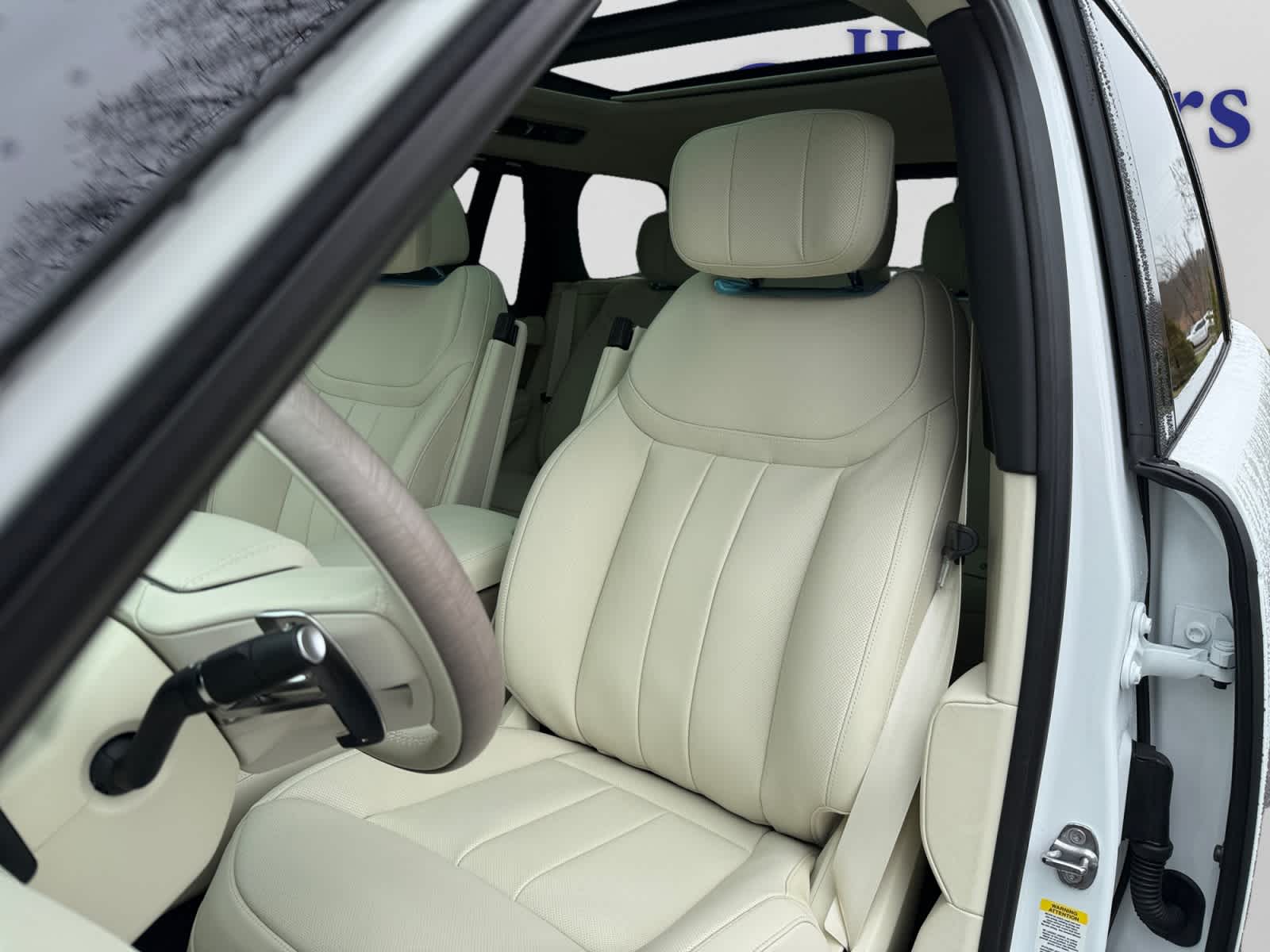 new 2026 Land Rover Range Rover car, priced at $186,535