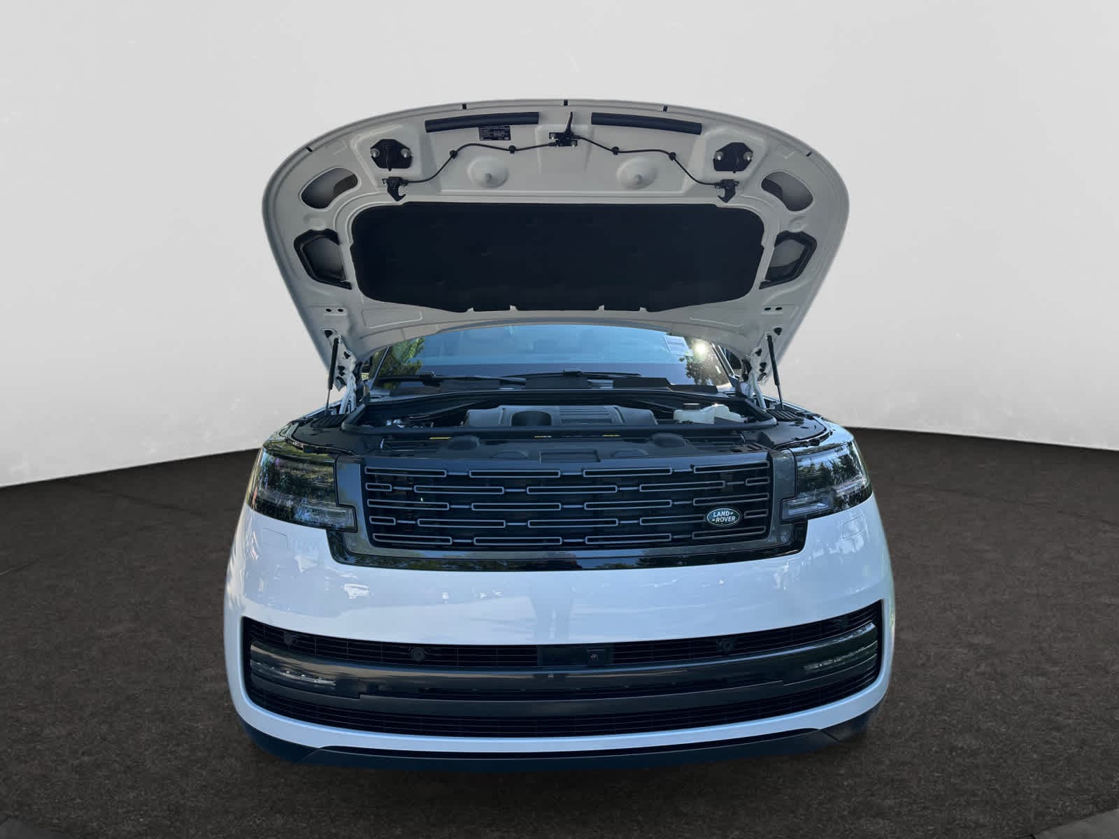 new 2025 Land Rover Range Rover car, priced at $130,730