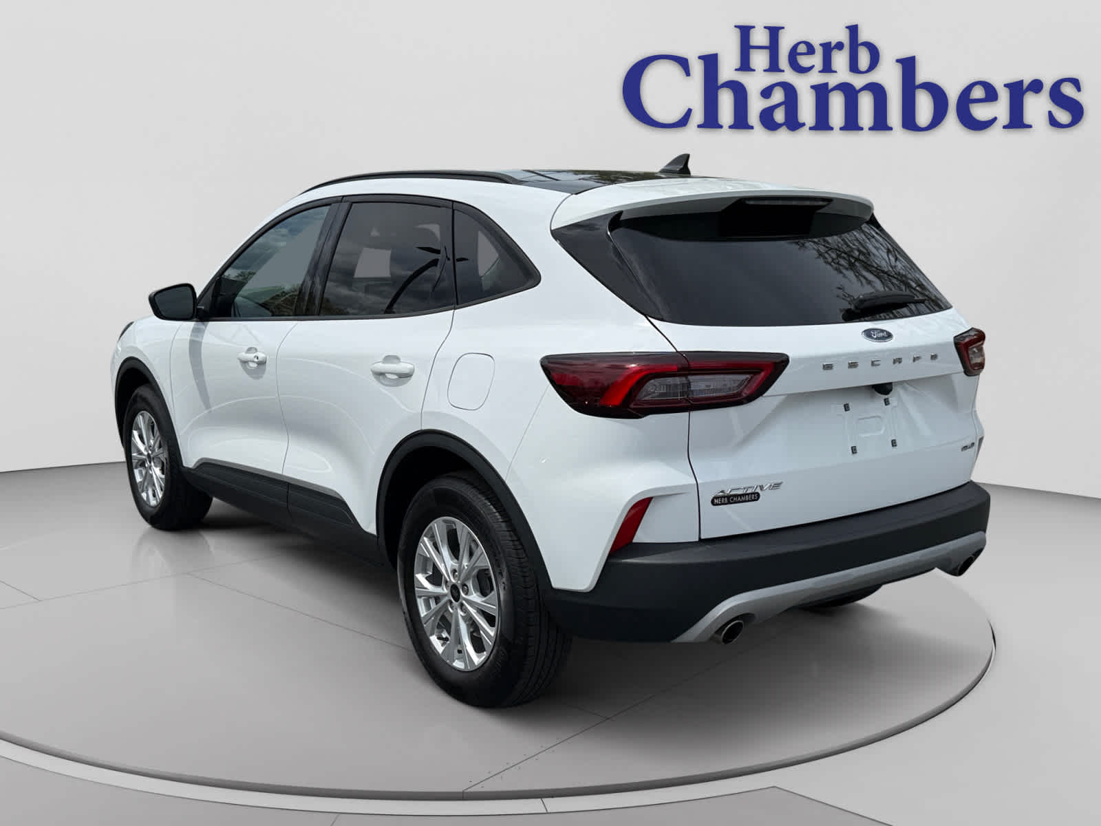 used 2025 Ford Escape car, priced at $27,500