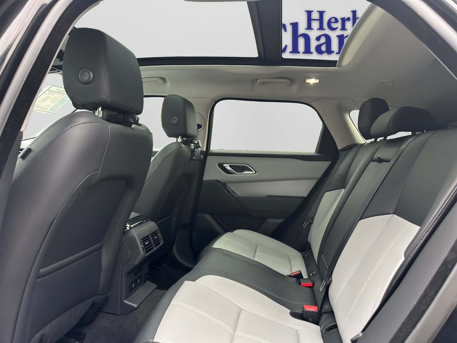 used 2025 Land Rover Range Rover Velar car, priced at $48,000