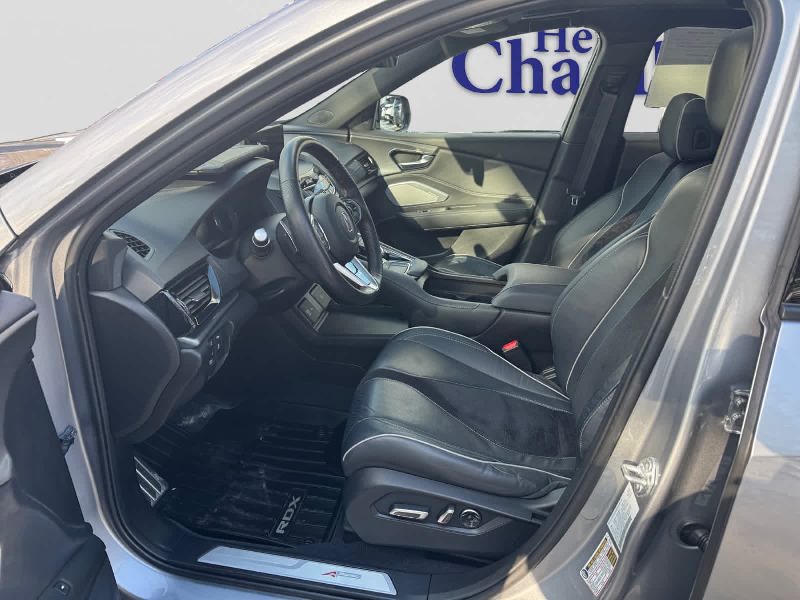 used 2021 Acura RDX car, priced at $28,000