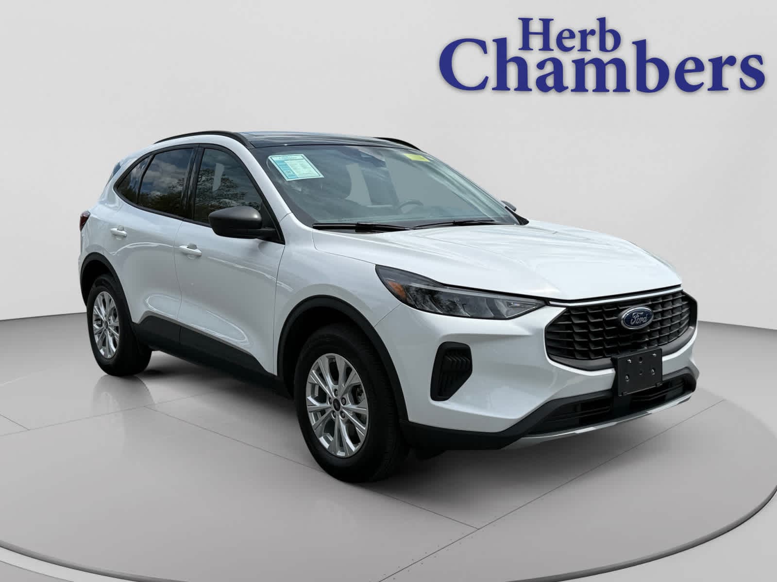 used 2025 Ford Escape car, priced at $27,500