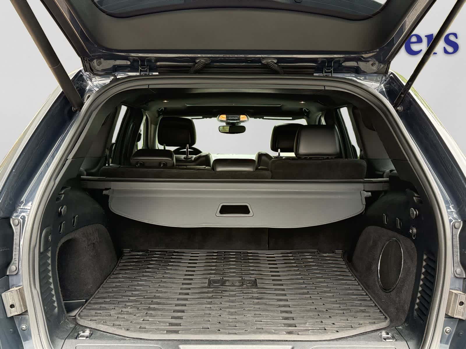used 2017 Jeep Grand Cherokee car, priced at $13,875