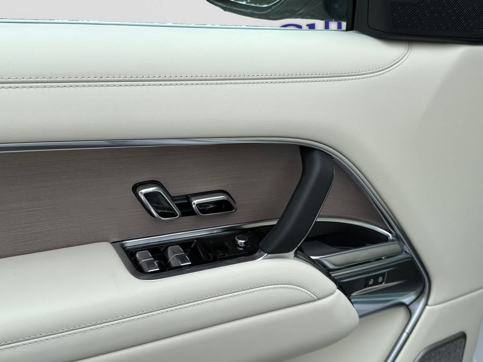 new 2026 Land Rover Range Rover car, priced at $186,535