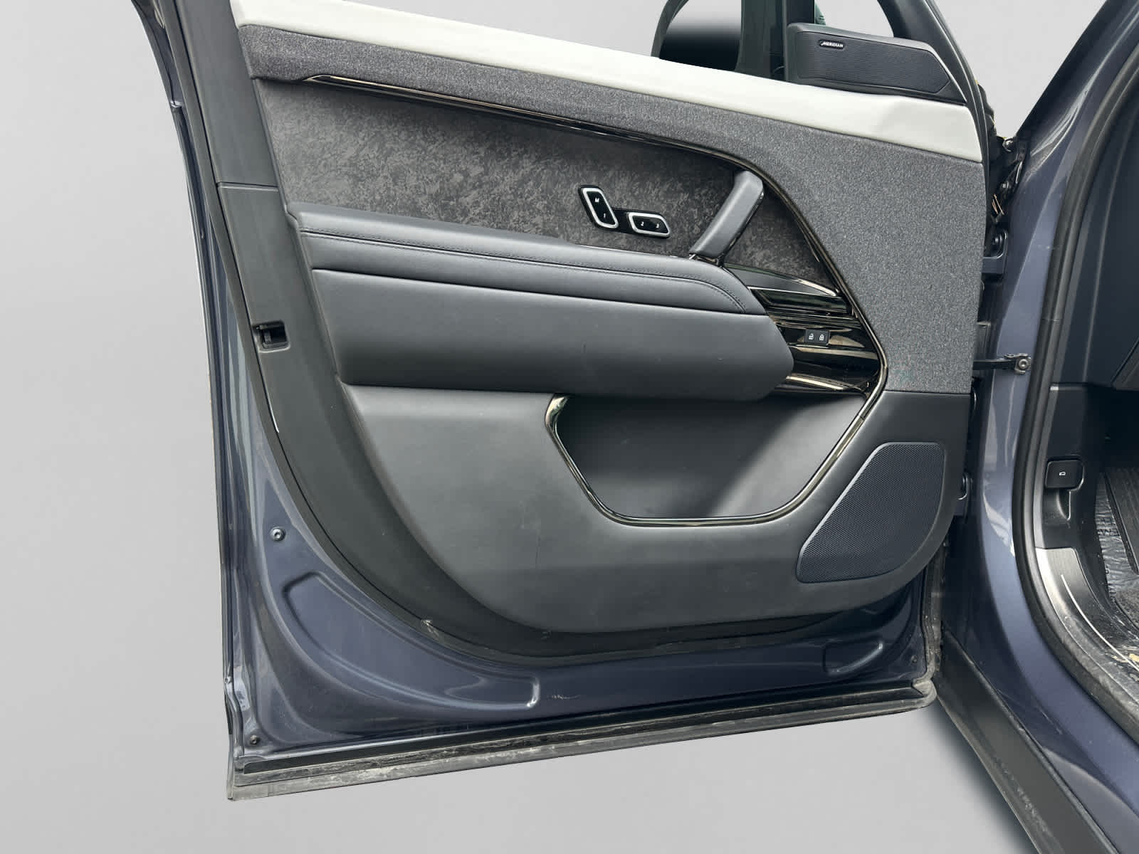 used 2023 Land Rover Range Rover Sport car, priced at $77,000