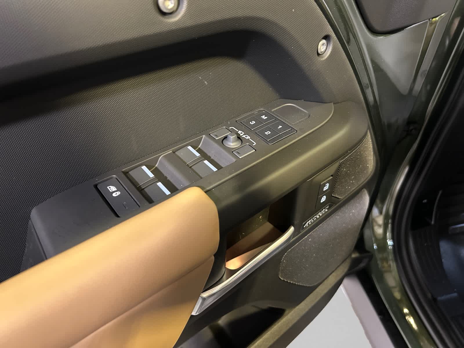 new 2026 Land Rover Defender 110 car, priced at $86,481