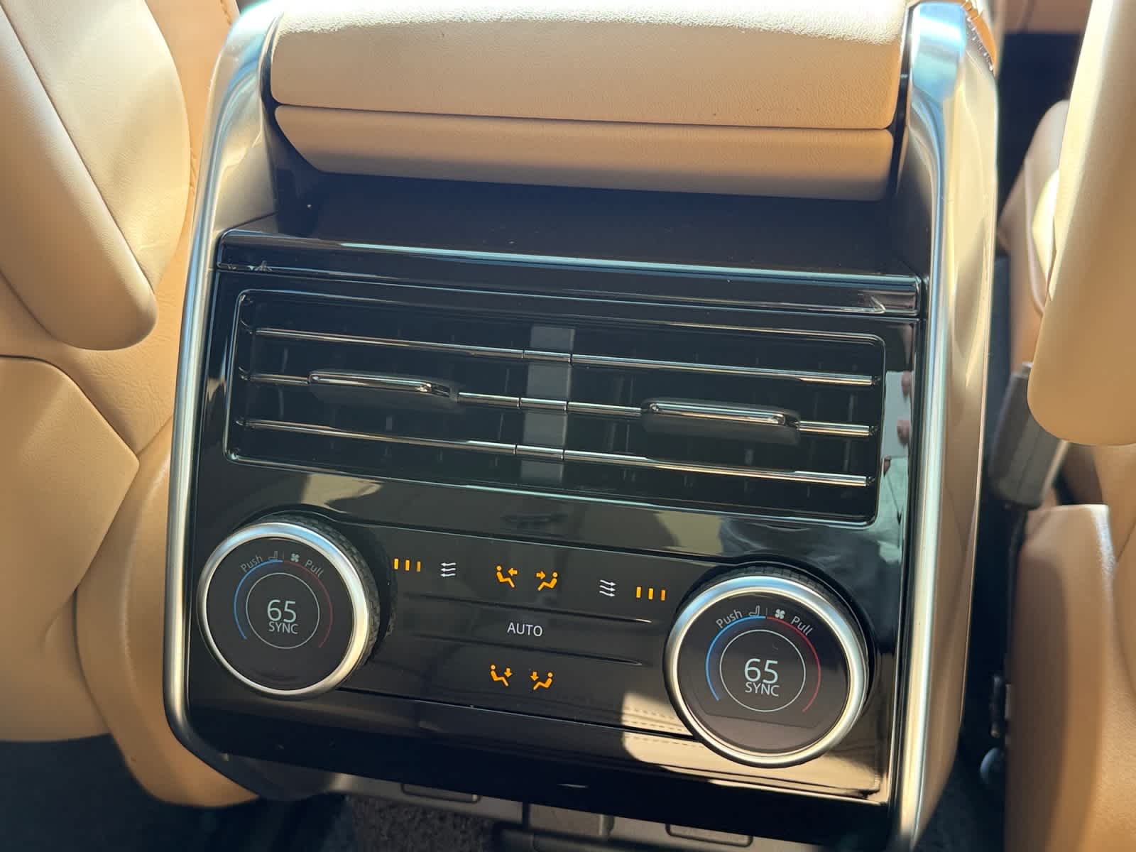 new 2026 Land Rover Range Rover car, priced at $195,060