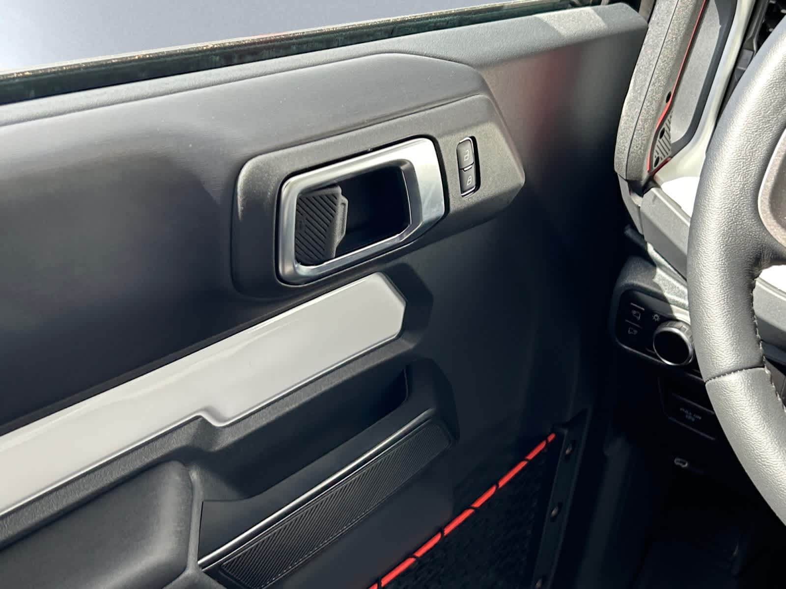 2025 Ford Bronco 2-Door Stroppe - Photo 15