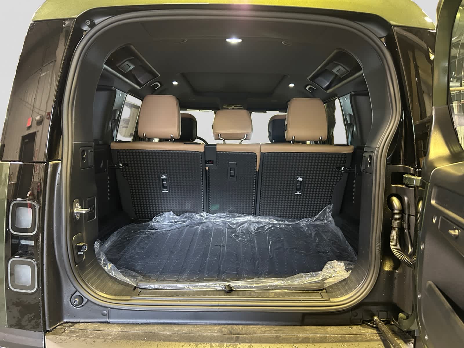 new 2026 Land Rover Defender 110 car, priced at $86,481