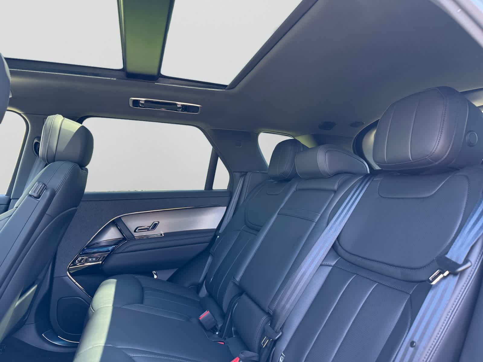 new 2026 Land Rover Range Rover Sport car, priced at $99,590