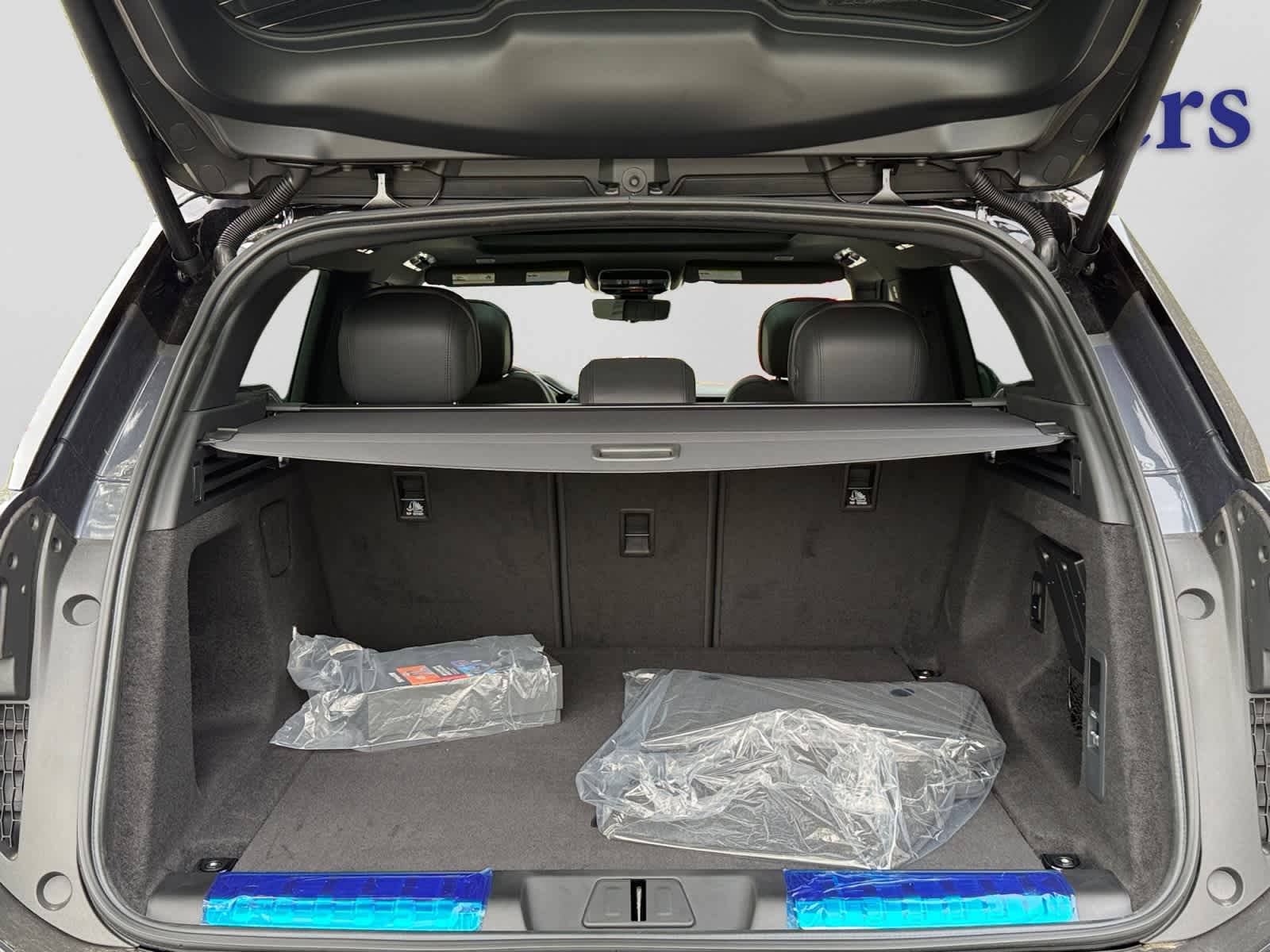 new 2026 Land Rover Range Rover Sport car, priced at $100,890