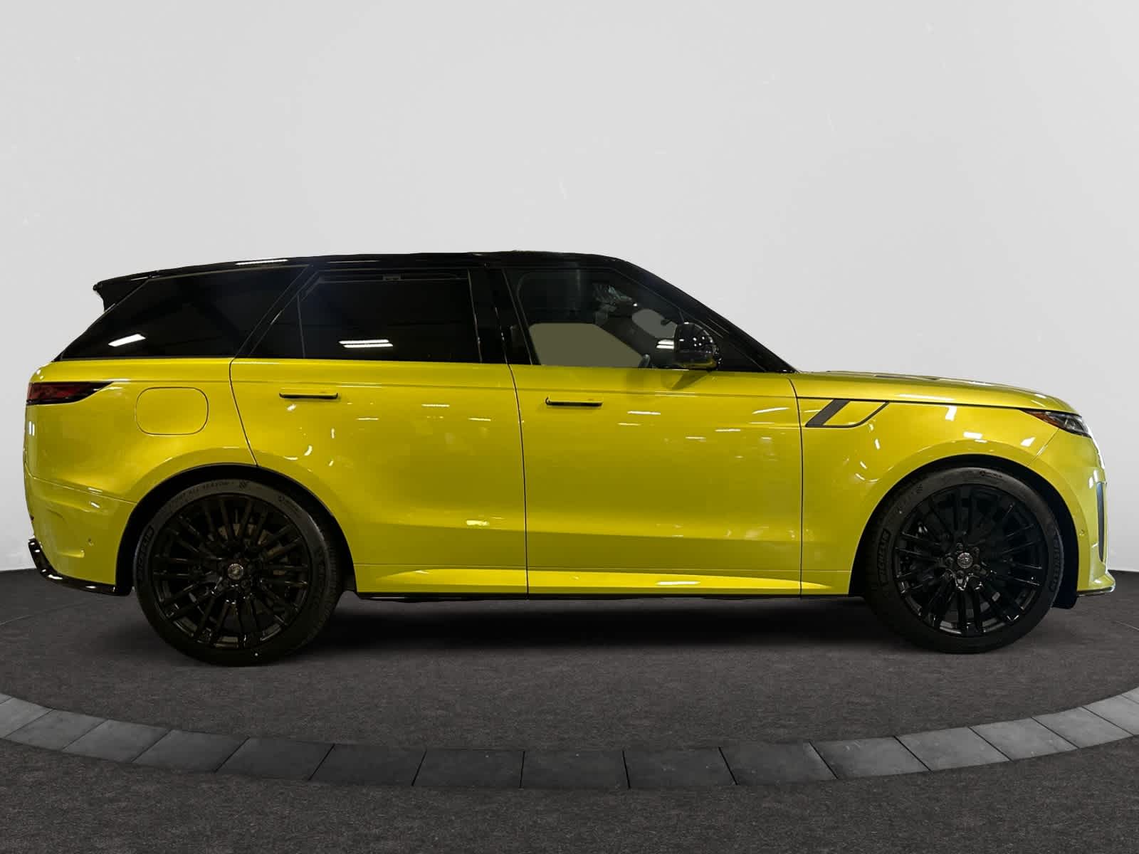 new 2025 Land Rover Range Rover Sport car, priced at $219,900