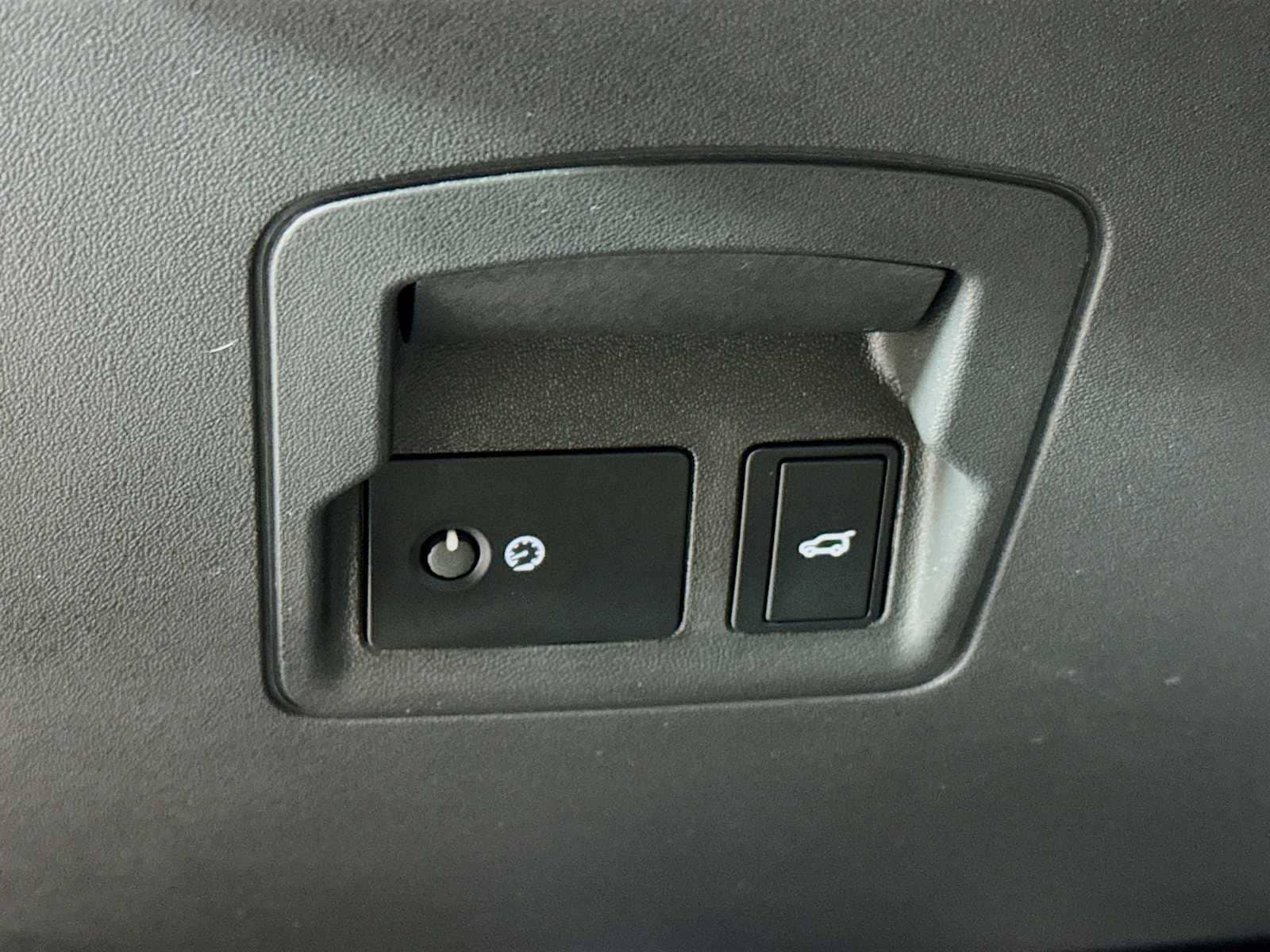 used 2025 Land Rover Range Rover Velar car, priced at $45,784
