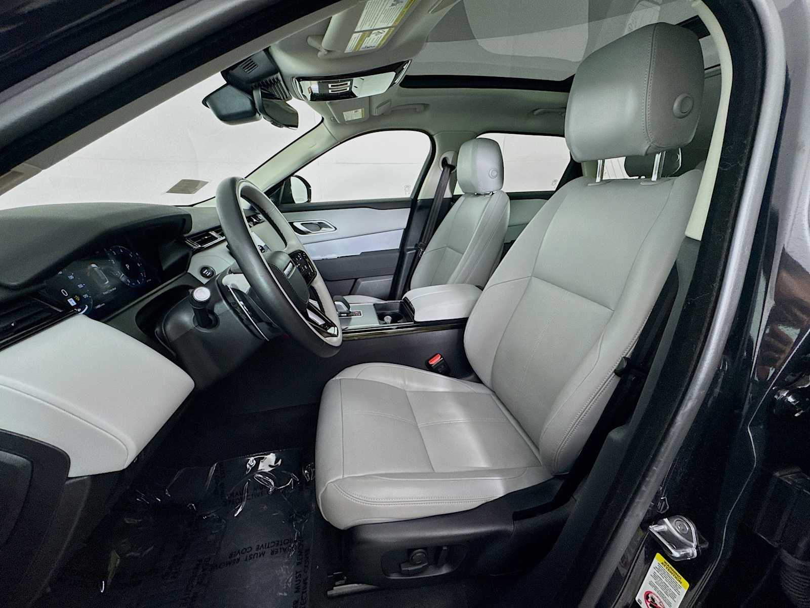 used 2025 Land Rover Range Rover Velar car, priced at $45,784