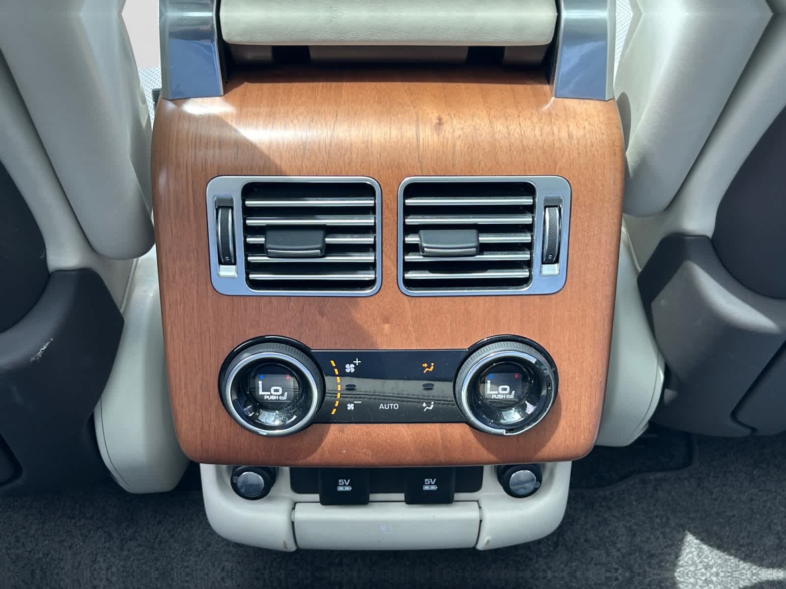 used 2019 Land Rover Range Rover car, priced at $28,228