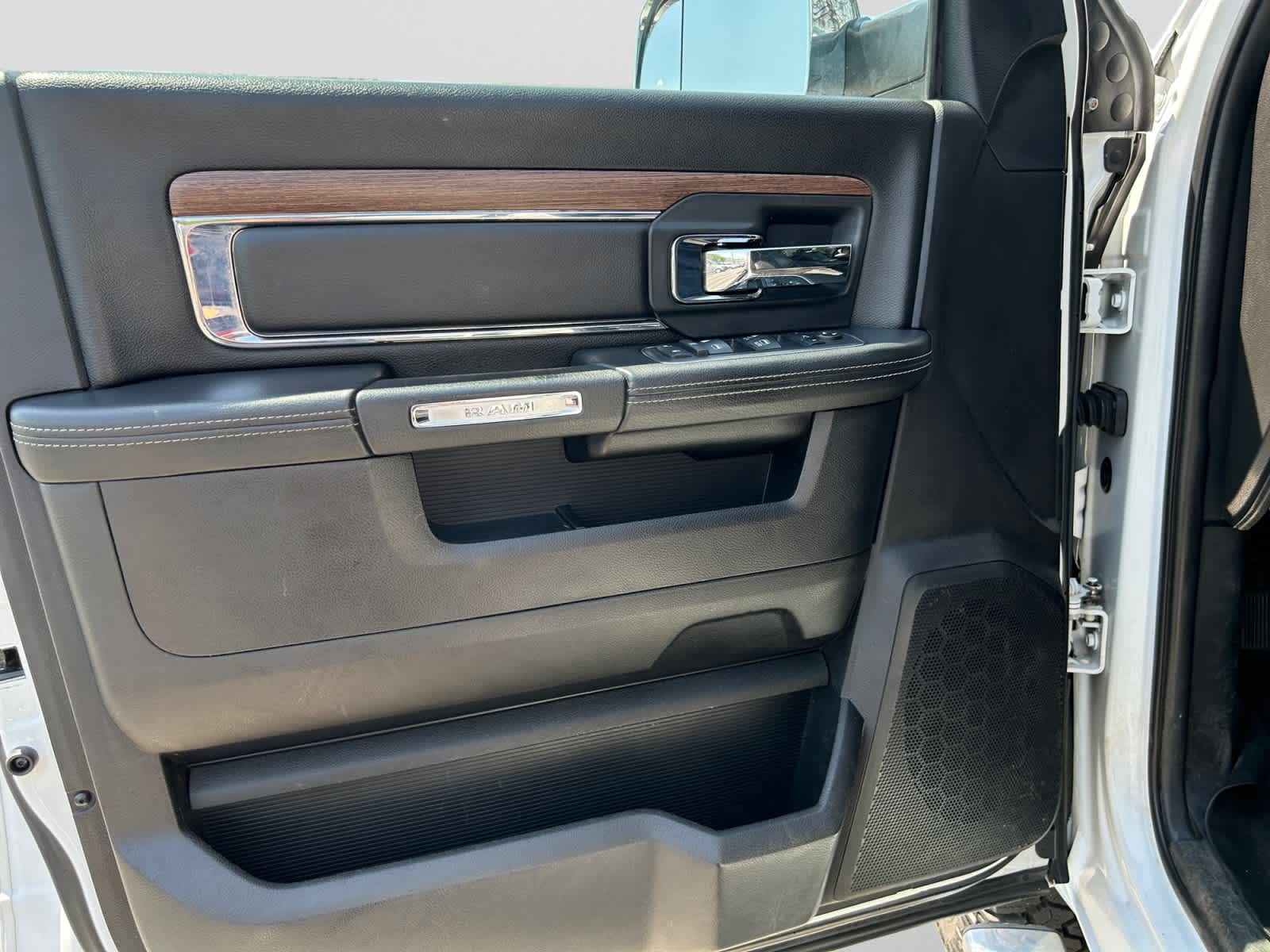 used 2017 Ram 2500 car, priced at $33,544