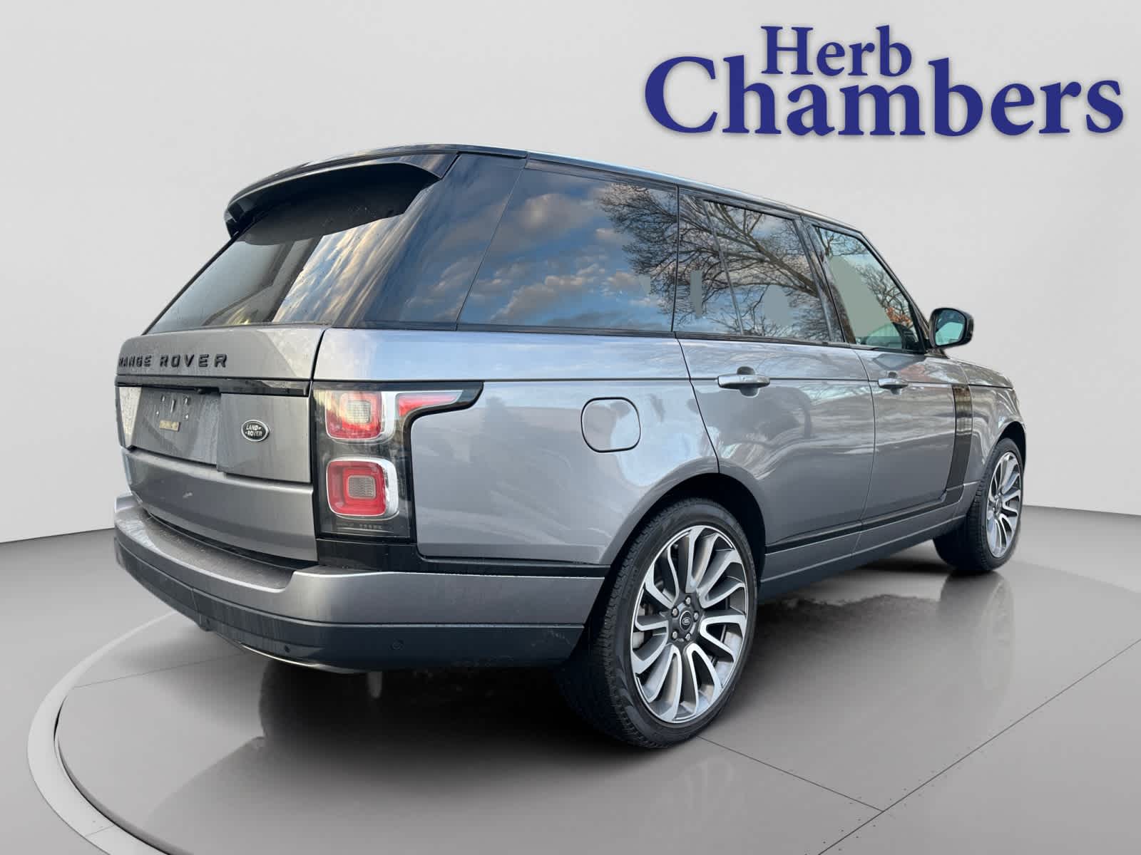 used 2020 Land Rover Range Rover car, priced at $39,000