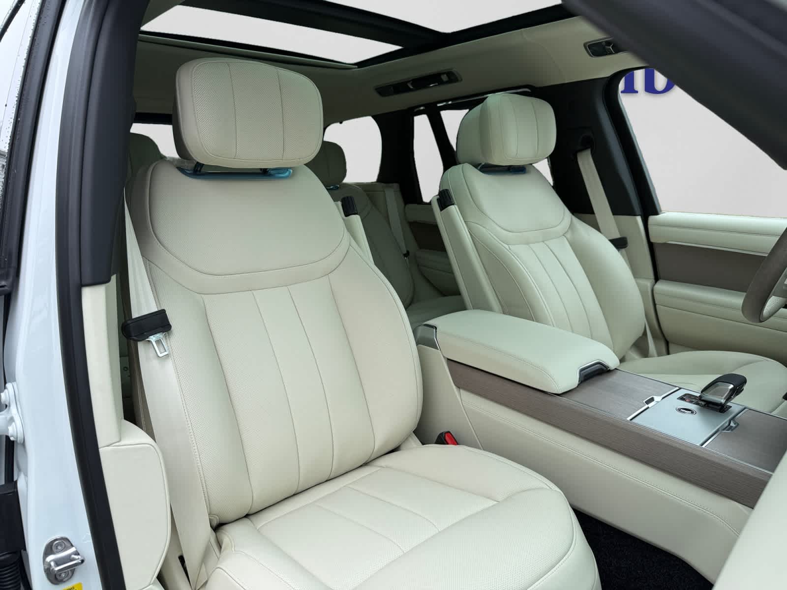 new 2026 Land Rover Range Rover car, priced at $186,535