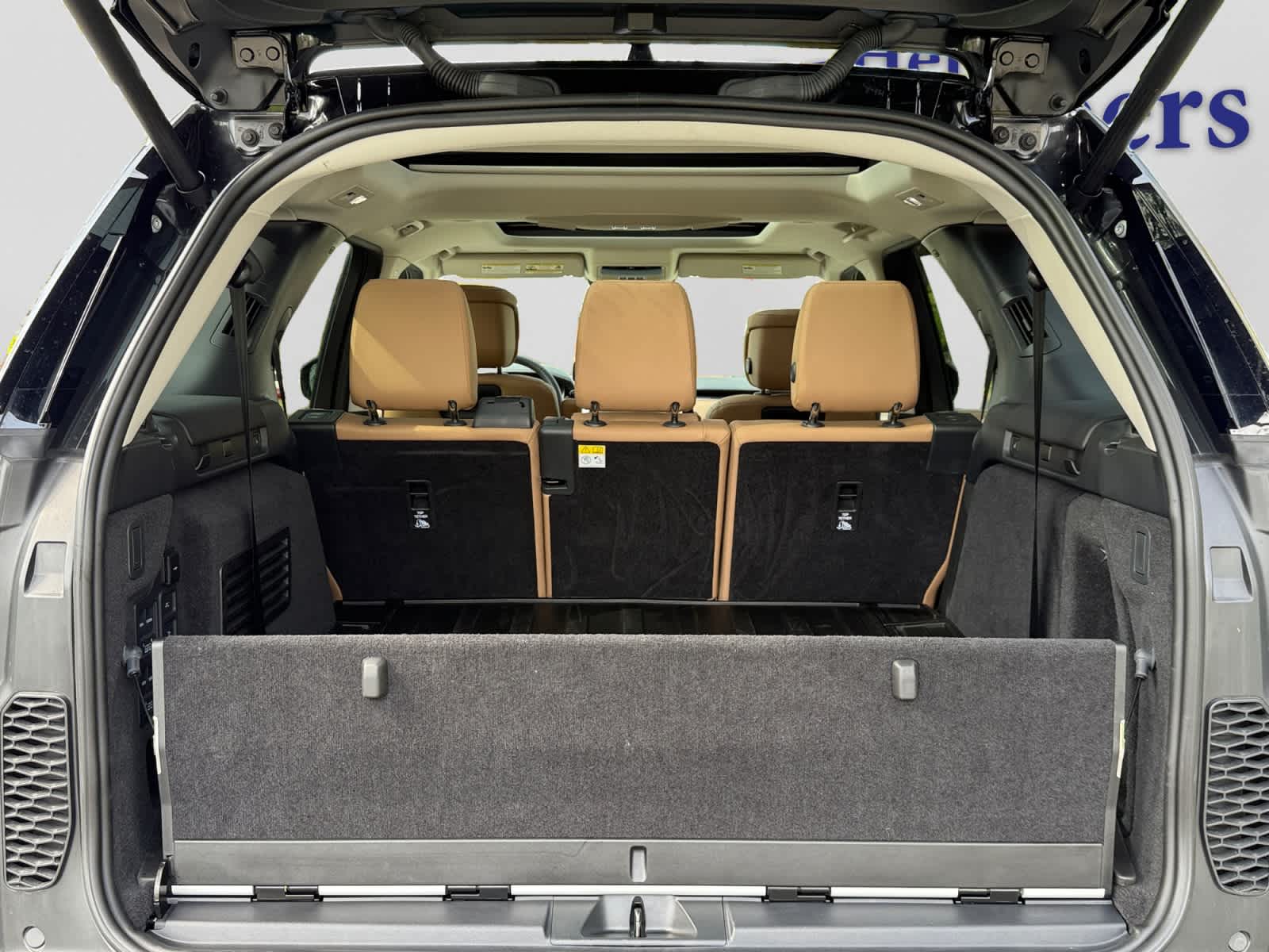 used 2025 Land Rover Discovery car, priced at $66,941