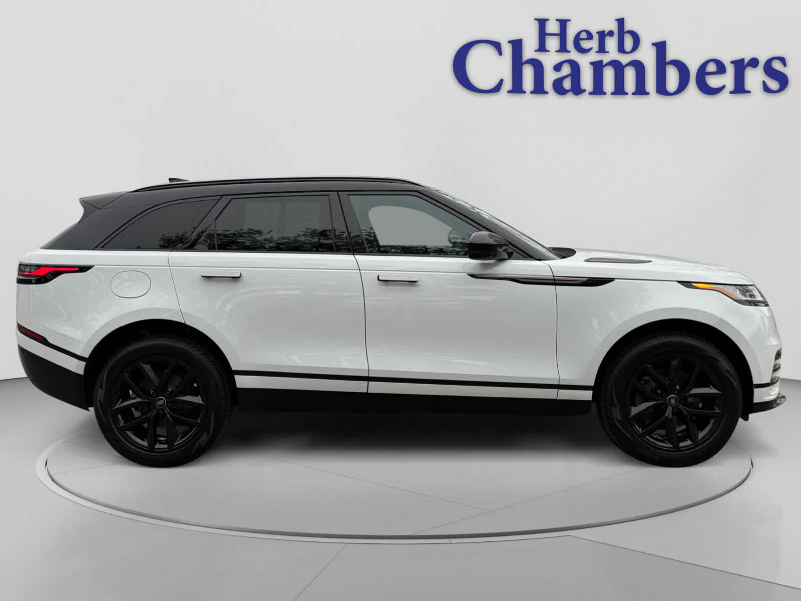 used 2024 Land Rover Range Rover Velar car, priced at $47,000