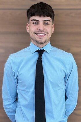 Staff member Xavier Morales from ID_52c55c