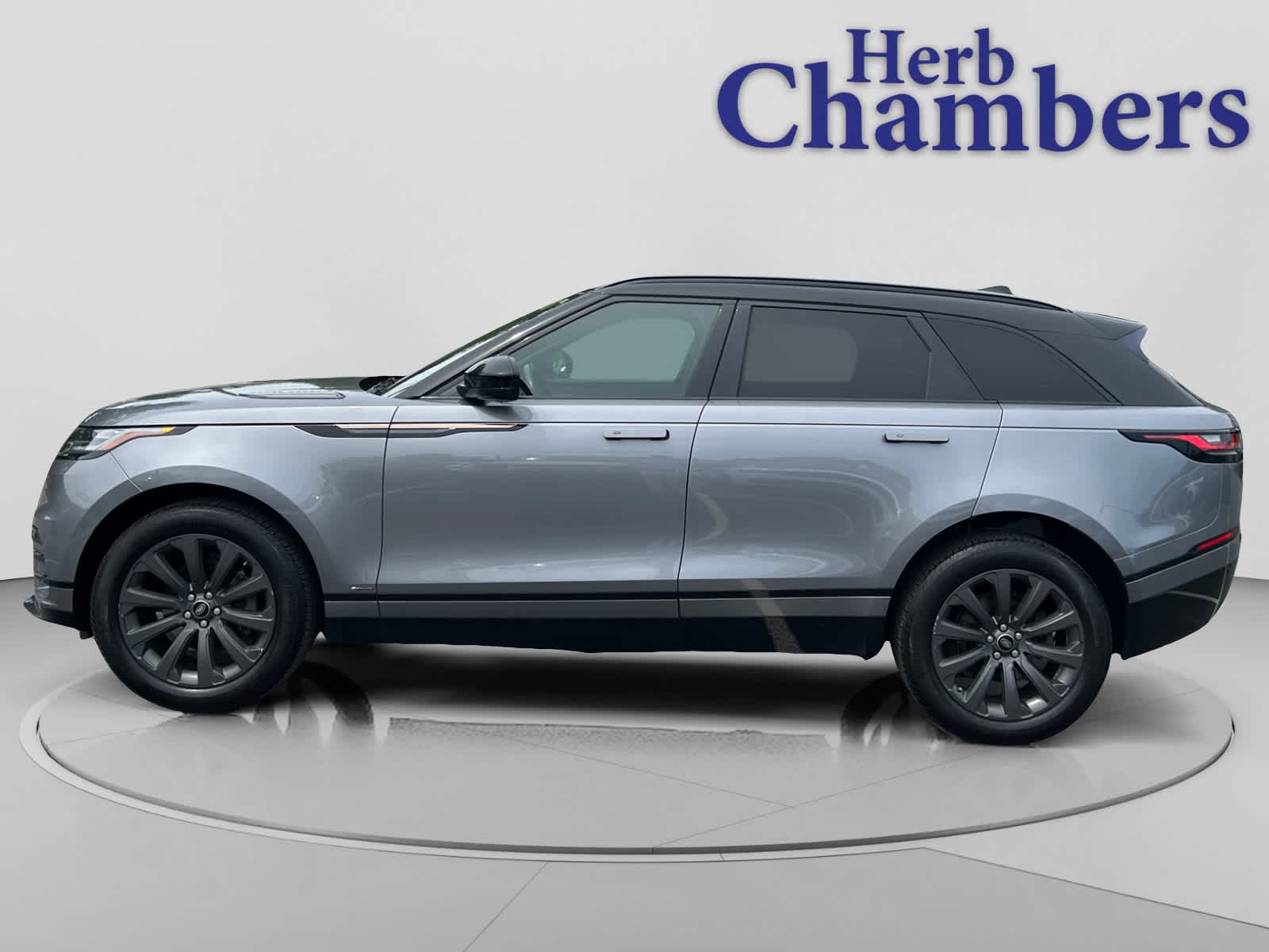 used 2020 Land Rover Range Rover Velar car, priced at $19,922