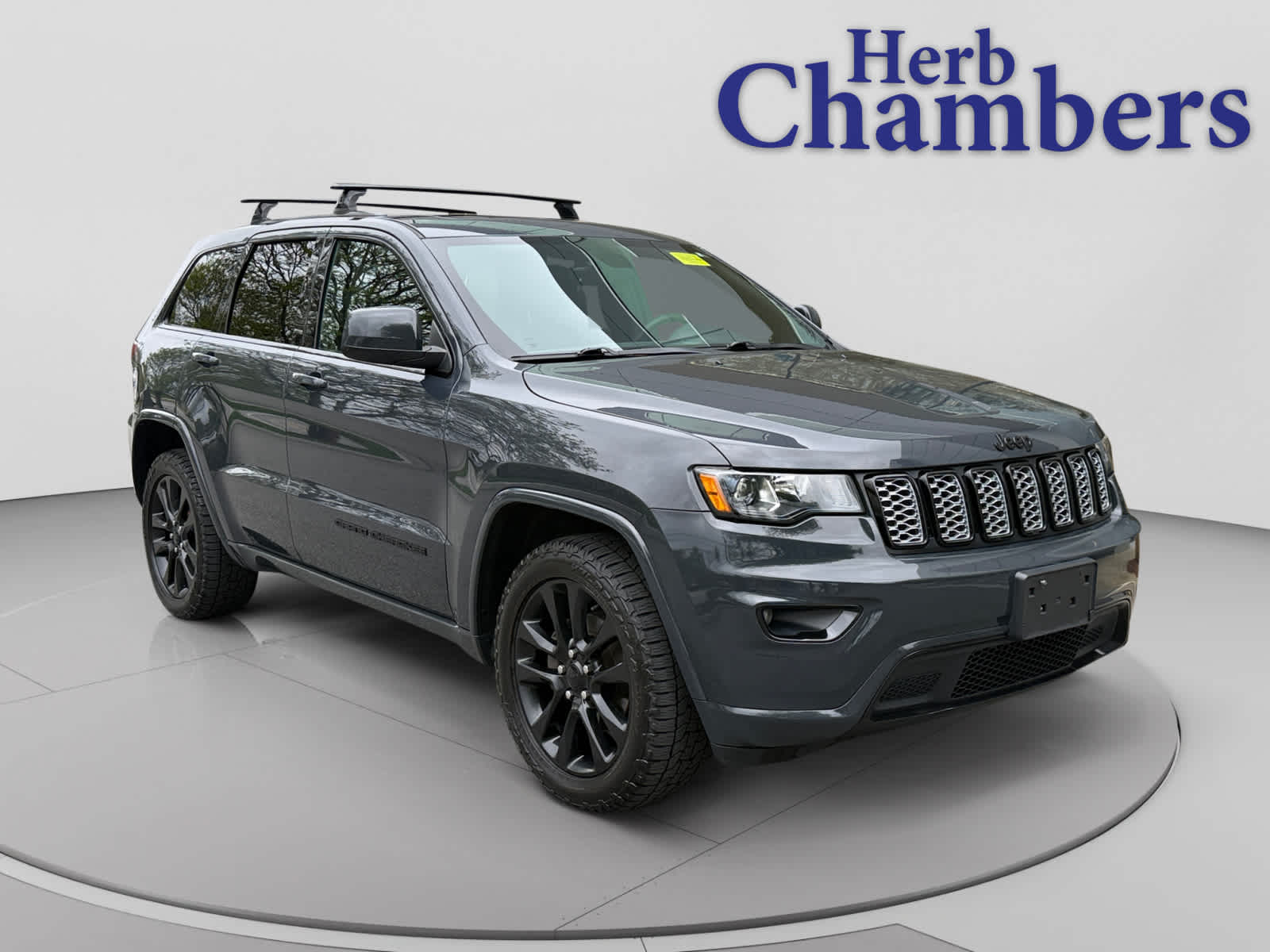 used 2017 Jeep Grand Cherokee car, priced at $13,875