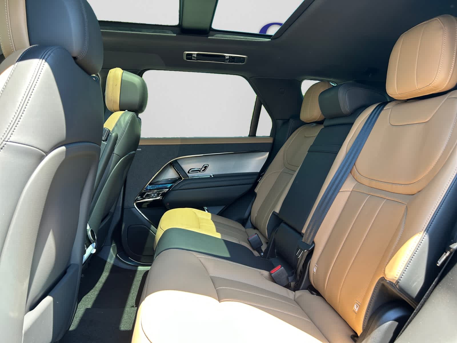 new 2026 Land Rover Range Rover Sport car, priced at $122,895