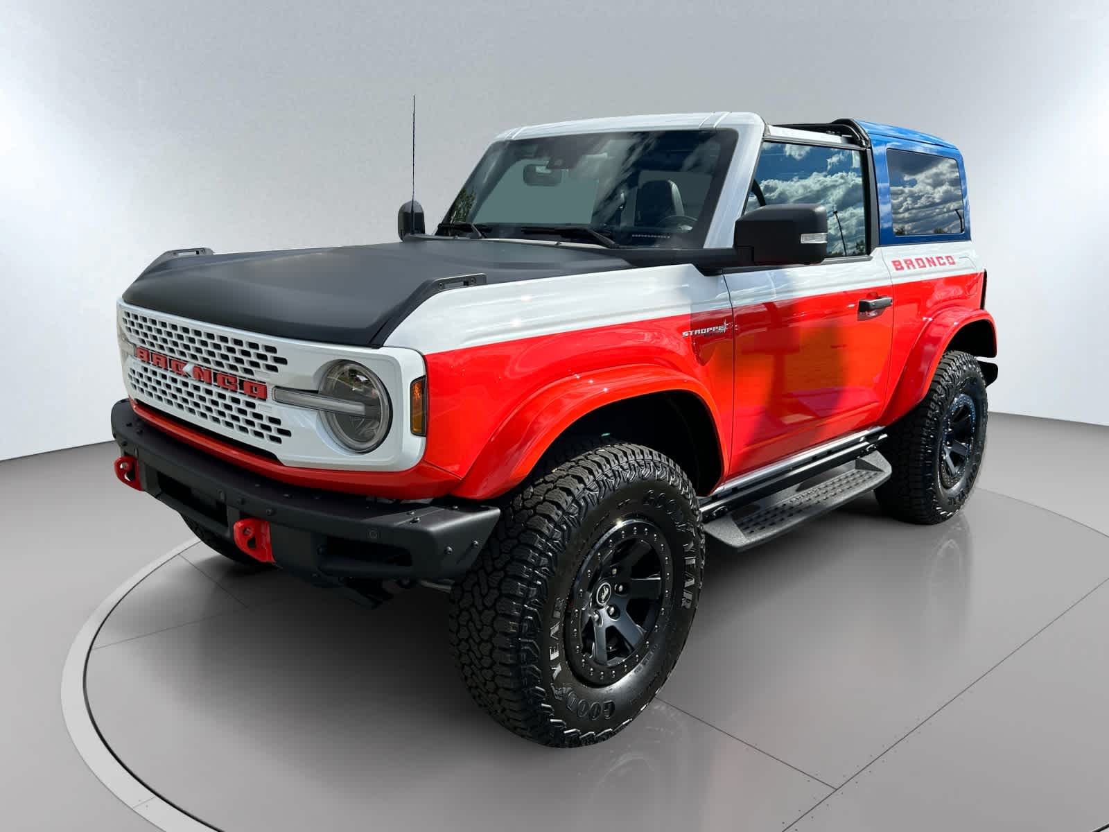 2025 Ford Bronco 2-Door Stroppe - Photo 13