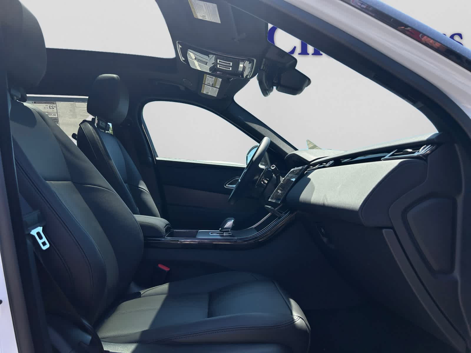 2026 Land Rover Range Rover Velar S - Photo 20