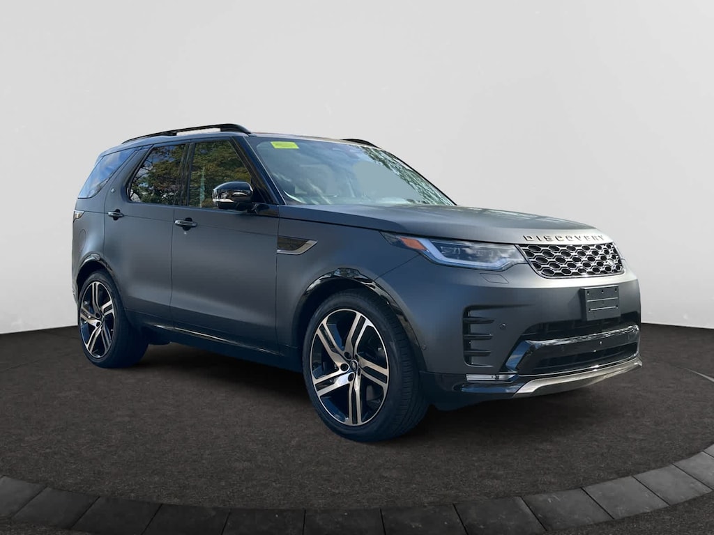 New 2026 Land Rover Discovery Tempest Edition SUV