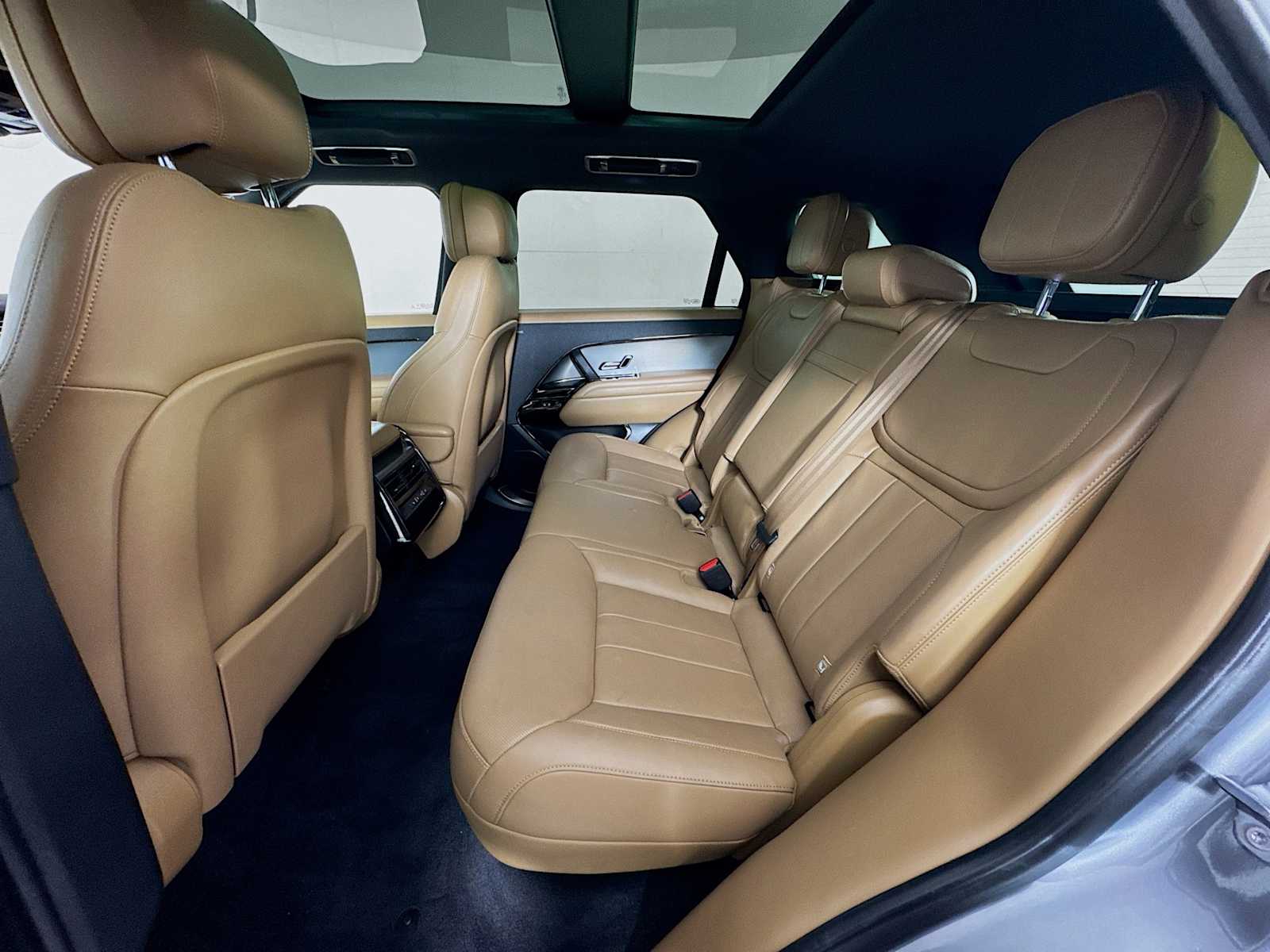 used 2023 Land Rover Range Rover Sport car, priced at $61,788